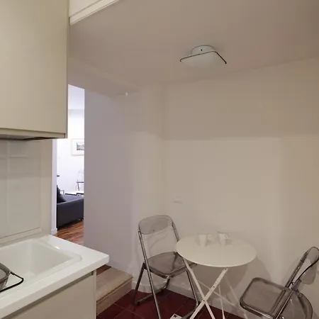 شقة Modern Pied A Terre Near Piazza Navona *