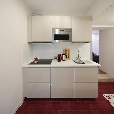Modern Pied A Terre Near Piazza Navona Apartment Rom
