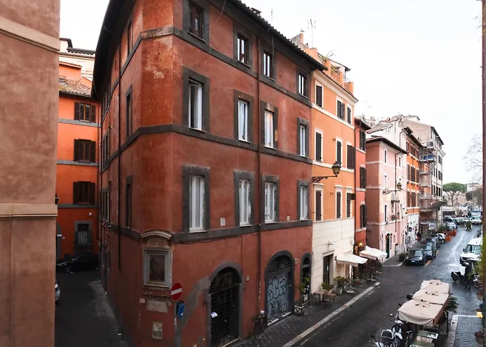 Modern Pied A Terre Near Piazza Navona شقة روما